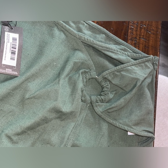 PrettyLittleThing Plus Green ORing Split Leg Midaxi Skirt NWT 24 linen blend - Picture 9 of 14